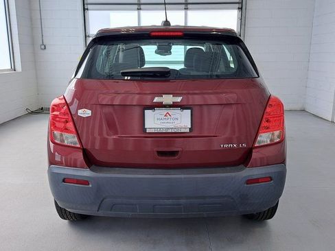 Used 2016 Chevrolet Trax LS FWD image 6