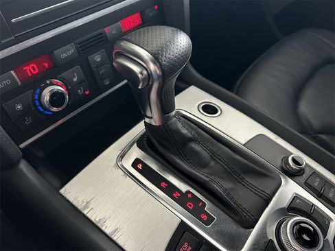 Used 2012 Audi Q7 3.0T S line Prestige image 31