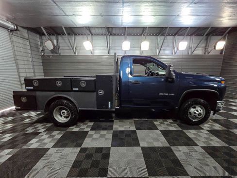 Used 2020 Chevrolet Silverado 3500 W/T w/ WT Convenience Package AWD/4WD image 9