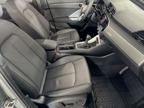 Used 2025 Audi Q3 2.0T Premium w/ Convenience Package image 30