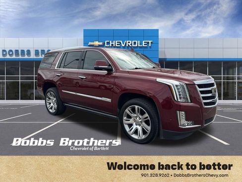 Used 2018 Cadillac Escalade Premium Luxury image 1