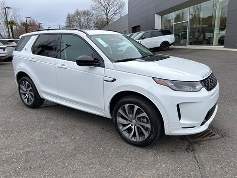 New 2025 Land Rover Discovery Sport S image 8