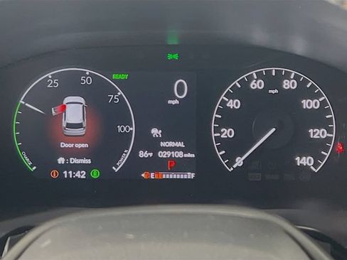 Used 2023 Honda CR-V Sport image 14