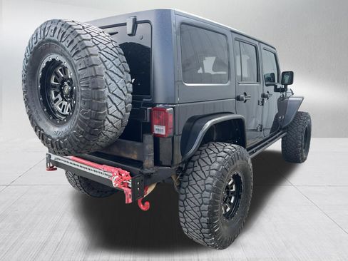 Used 2013 Jeep Wrangler Unlimited Rubicon AWD/4WD image 9
