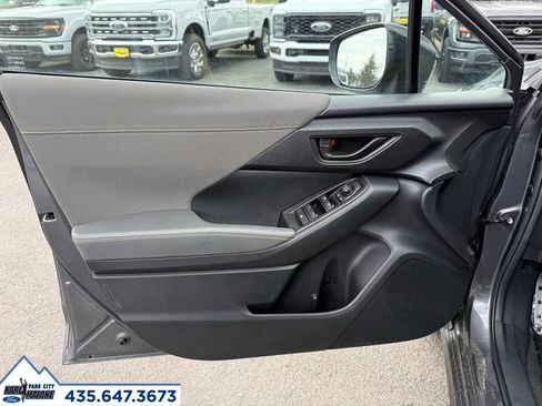 Used 2025 Subaru Crosstrek 2.5i Sport AWD/4WD image 13