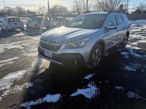 Used 2021 Subaru Outback Limited w/ Popular Package #2 image 2
