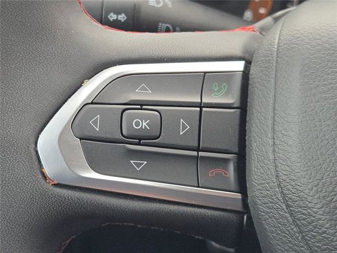 Certified 2025 Jeep Compass Trailhawk image 33