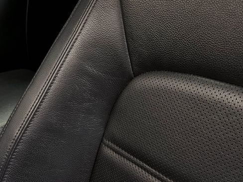 Used 2020 Jaguar XE S RWD image 18