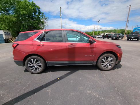 Used 2023 Chevrolet Equinox LT AWD/4WD image 10