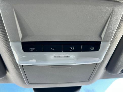 Certified 2025 Nissan Sentra S image 37