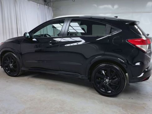 Used 2022 Honda HR-V Sport image 6