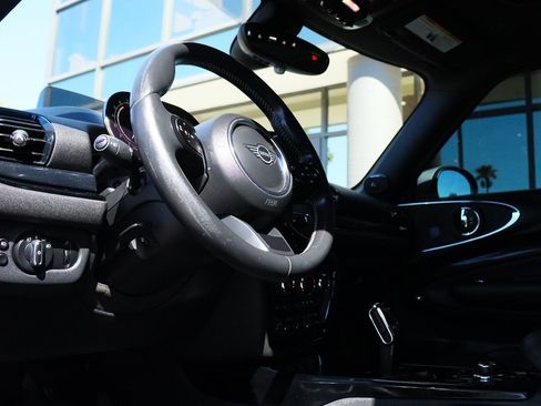 Used 2022 MINI Cooper Clubman S image 44