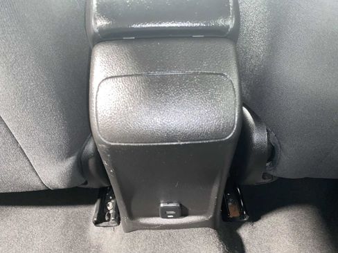 Used 2017 Chevrolet Cruze LT w/ Convenience Package FWD image 25
