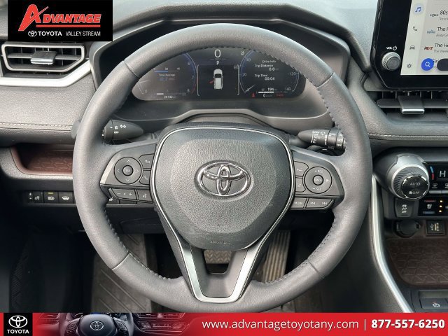 Certified 2023 Toyota RAV4 Limited w/ Limited Grade Weather Package AWD/4WD image 18