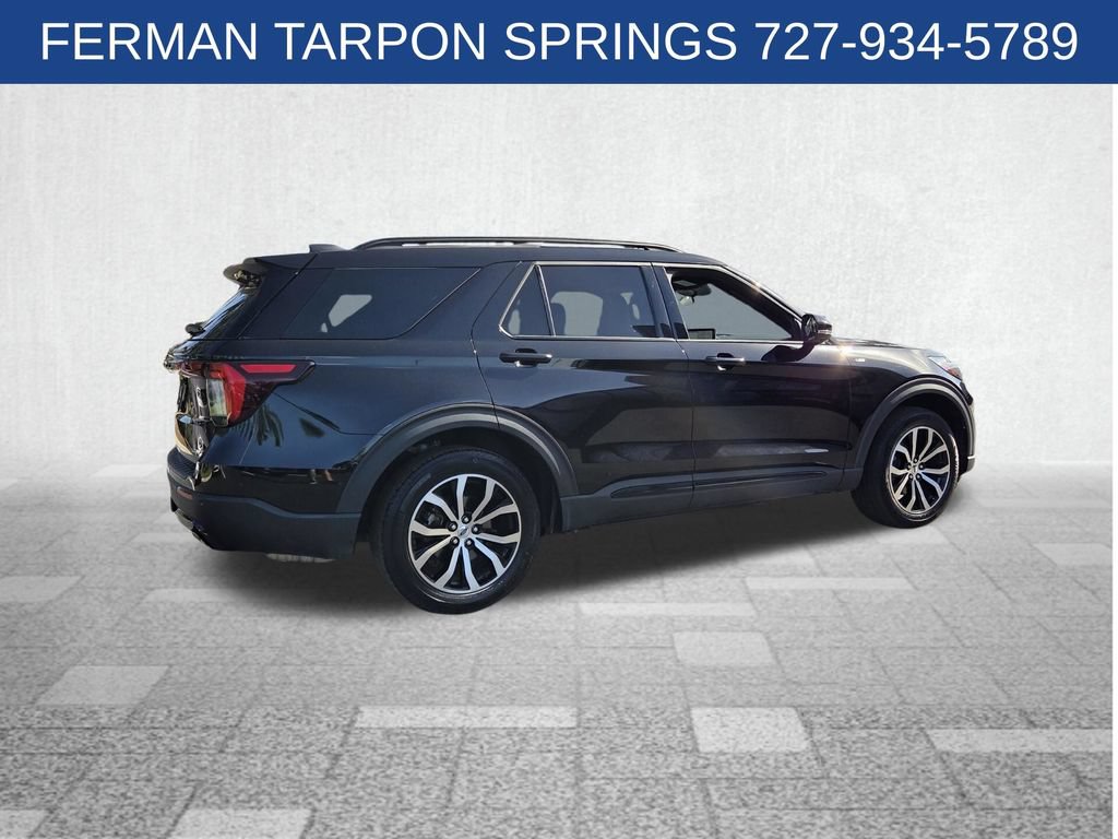Used 2025 Ford Explorer ST-Line AWD/4WD image 7