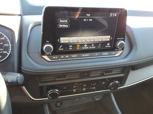 New 2026 Nissan Rogue S image 12