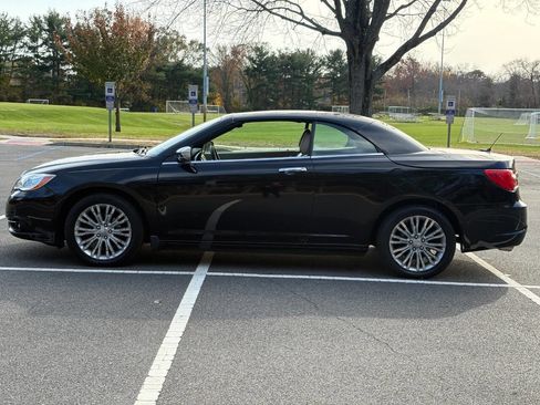 Used 2012 Chrysler 200 Limited image 7