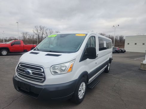 Used 2015 Ford Transit 350 XLT image 2