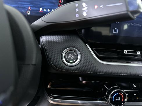 New 2026 Chevrolet Equinox LT w/ Convenience Package II image 52