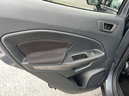 Used 2021 Ford EcoSport SE FWD image 13
