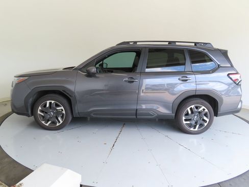 Used 2026 Subaru Forester Limited AWD/4WD image 7