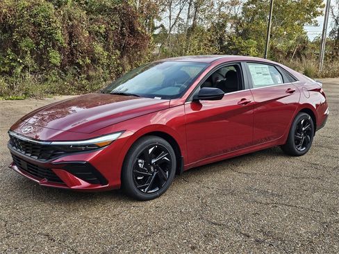 Certified 2026 Hyundai Elantra SEL Sport image 4