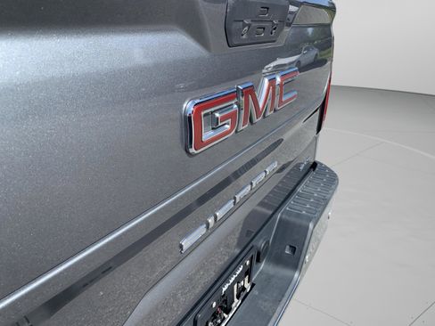 Used 2020 GMC Sierra 1500 SLT w/ SLT Premium Plus Package image 14