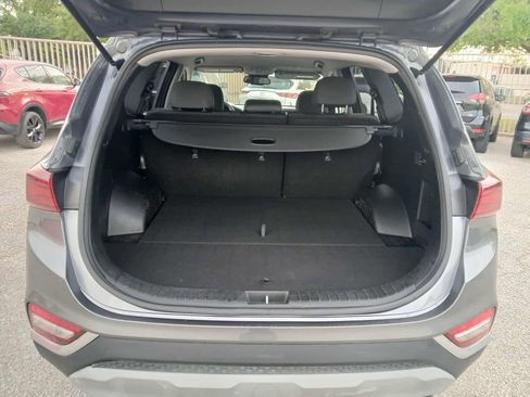 Used 2019 Hyundai Santa Fe SEL image 15