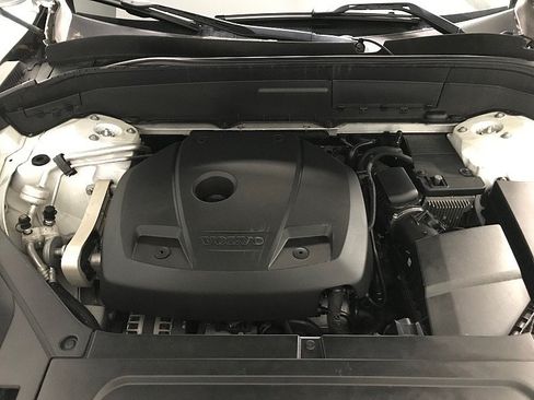Used 2016 Volvo XC90 T6 Inscription w/ Vision Package AWD/4WD image 30