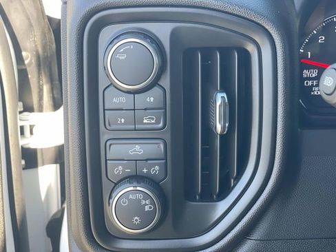 Used 2025 Chevrolet Silverado 1500 W/T w/ WT Value Package image 18