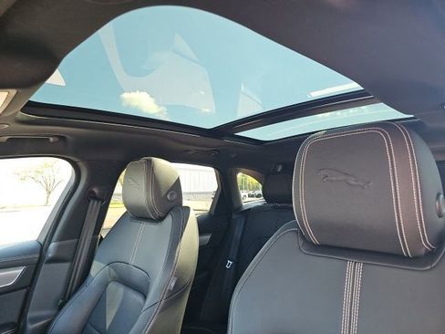 Used 2024 Jaguar F-PACE R-Dynamic S AWD/4WD image 19