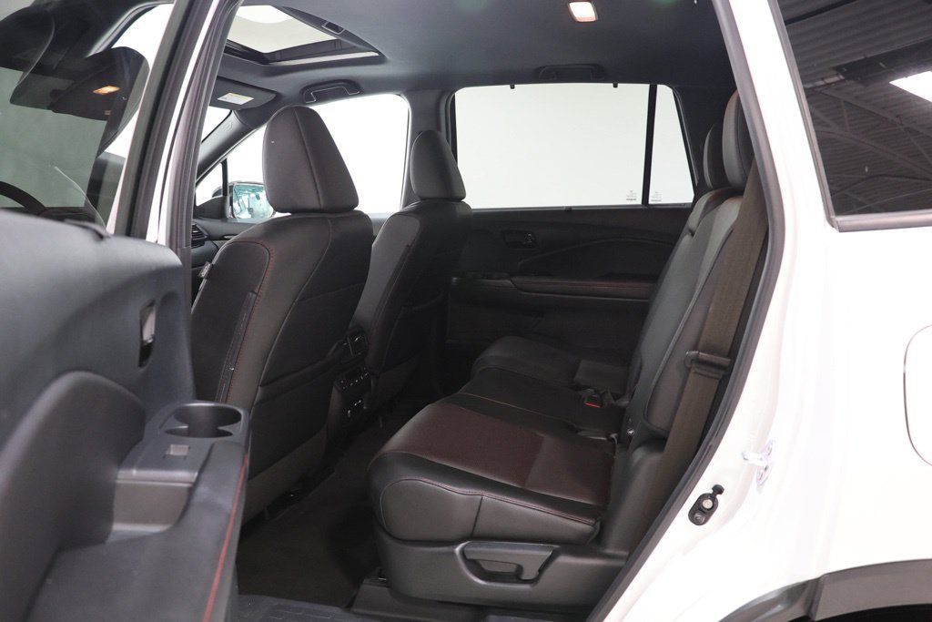 Used 2024 Honda Passport Black Edition image 31