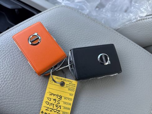 Used 2022 Volvo S60 B5 Inscription w/ Advanced Package image 28