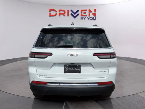 New 2025 Jeep Grand Cherokee L Limited w/ Luxury Tech Group II image 7