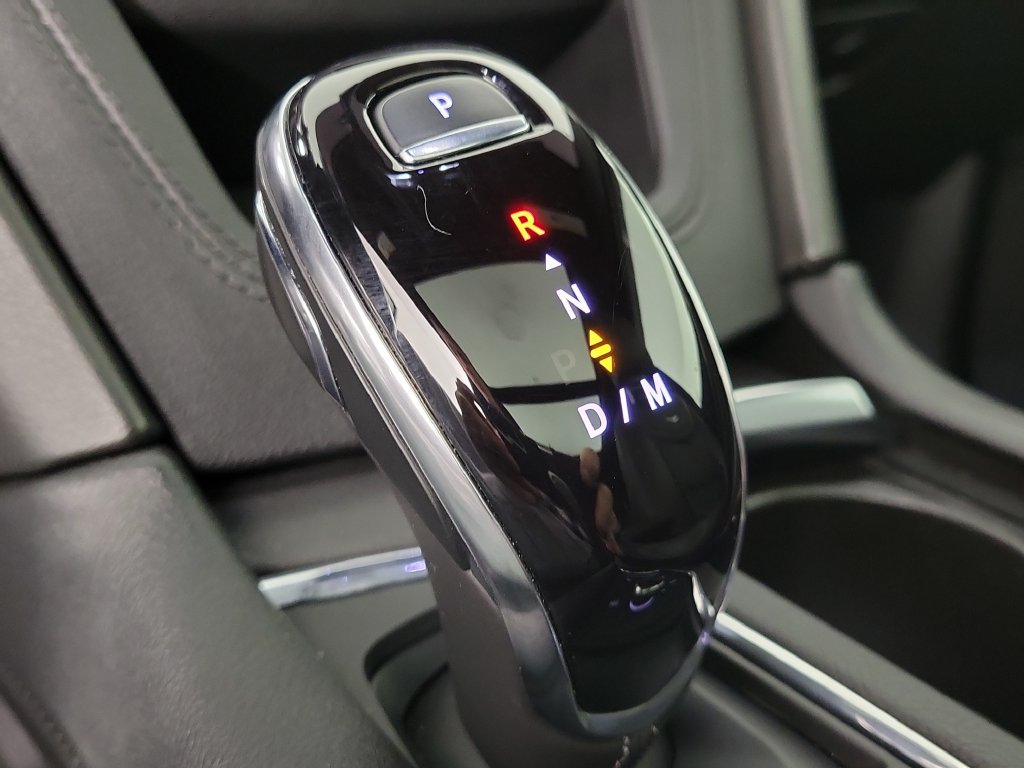 Used 2022 Cadillac XT5 Premium Luxury w/ Technology Package FWD image 31