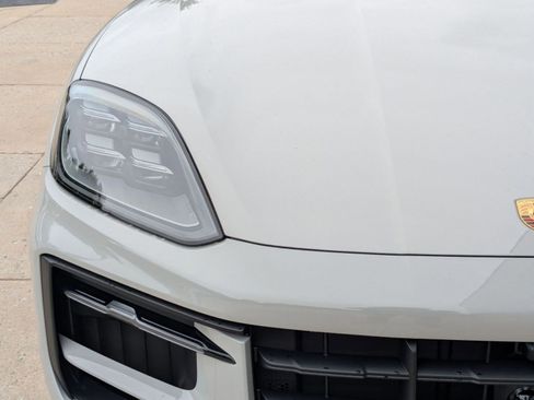 New 2026 Porsche Cayenne S AWD/4WD image 12