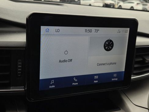 Used 2023 Ford Explorer XLT w/ Equipment Group 202A RWD image 26