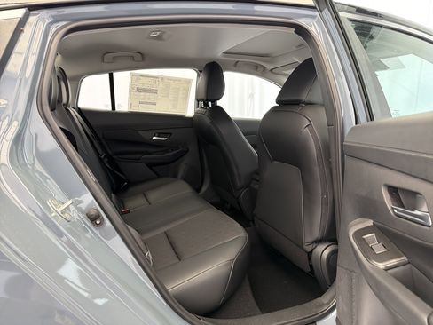 New 2026 Nissan Sentra SR FWD image 13