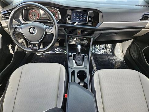 Used 2021 Volkswagen Jetta R-Line w/ R-Line Cold Weather Package image 15