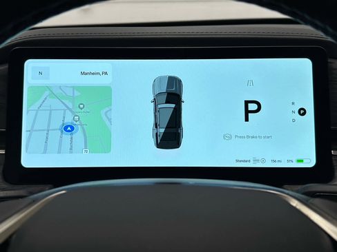 Used 2023 Rivian R1S Adventure image 29