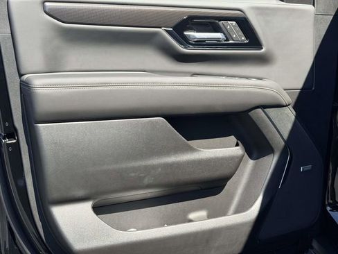 New 2026 GMC Yukon Elevation w/ Elevation Premium Package AWD/4WD image 6