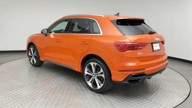 Used 2020 Audi Q3 2.0T Premium Plus w/ Premium Plus Package AWD/4WD image 4