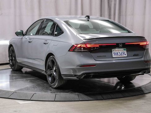 Used 2023 Honda Accord Sport image 2