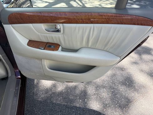 Used 2003 Lexus LS 430 RWD image 40
