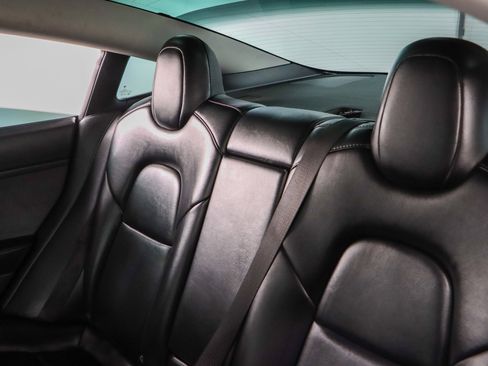 Used 2022 Tesla Model 3 Long Range image 22