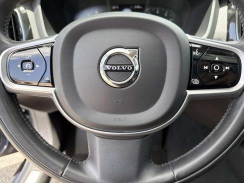 Used 2021 Volvo S60 T5 Momentum w/ Premium Package FWD image 23