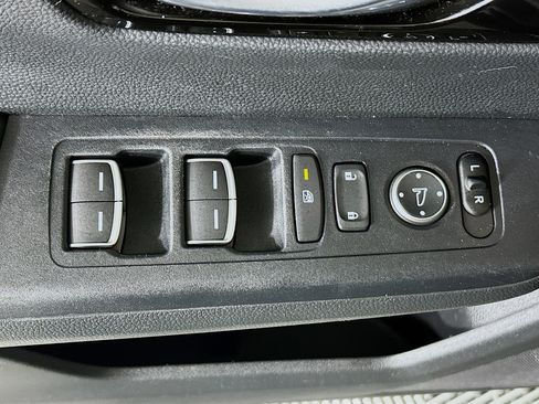 Used 2025 Honda CR-V EX-L image 14
