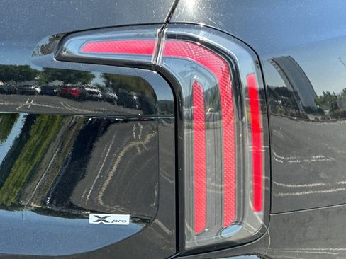 Certified 2024 Kia Telluride SX Prestige X-Pro AWD/4WD image 53