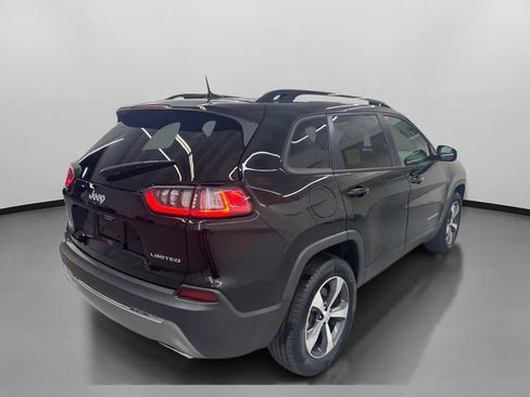 Used 2022 Jeep Cherokee Limited w/ Mopar Interior Package image 10