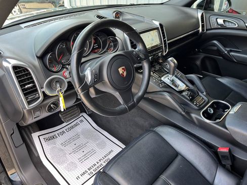Used 2014 Porsche Cayenne Diesel Platinum Edition AWD/4WD image 11